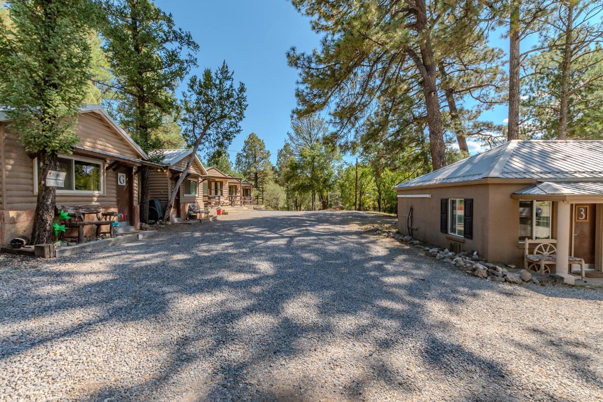 Enchanted Hideaway Cabins And Cottages Ruidoso Exterior photo