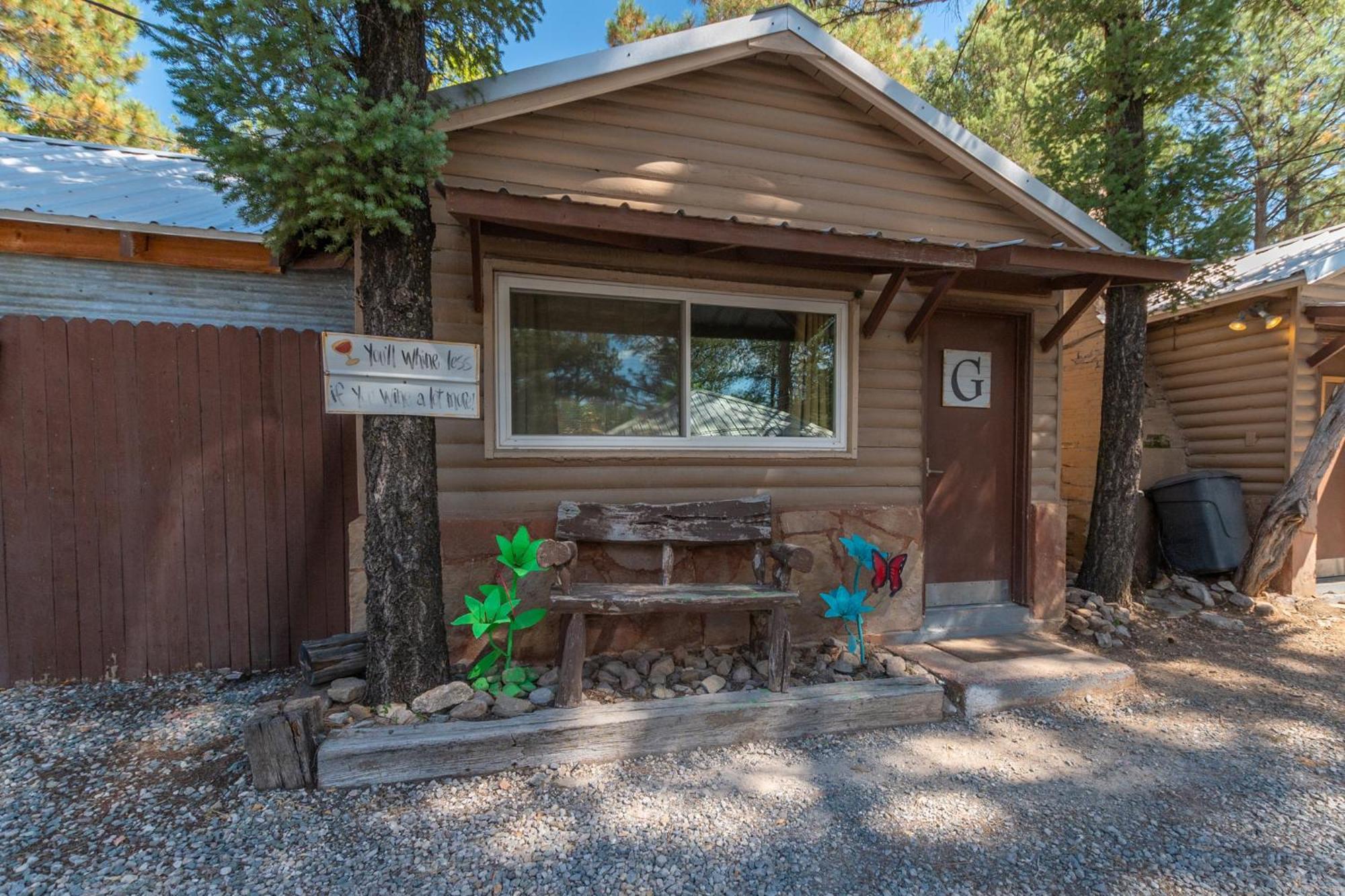 Enchanted Hideaway Cabins And Cottages Ruidoso Exterior photo