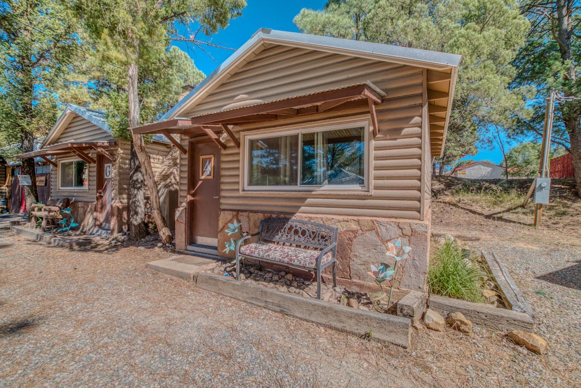 Enchanted Hideaway Cabins And Cottages Ruidoso Exterior photo